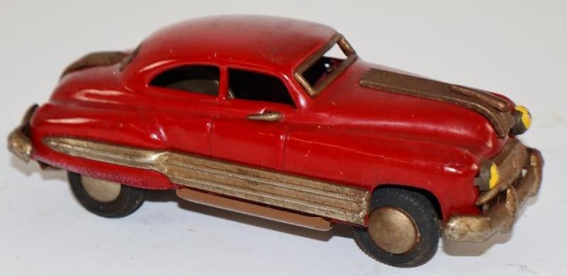 1950's -1960's Burgundy Coupe Friction Tin Toy Car From Japan (1 of 3)