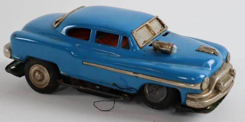 1950's -1960's Blue Coupe w/ Spot Light Battery Operated Tin Toy Car From Japan (1 of 3)