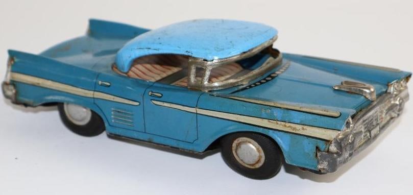 1950's -1960's Two Tone Blue Sedan Friction Tin Toy Car From Japan (1 of 3)