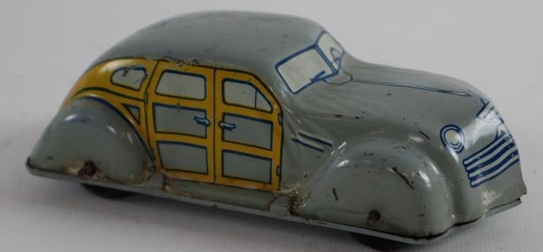 1950's -1960's J. Chein Inc. Woody  Wind Up Friction Tin Toy Car From USA (1 of 3)