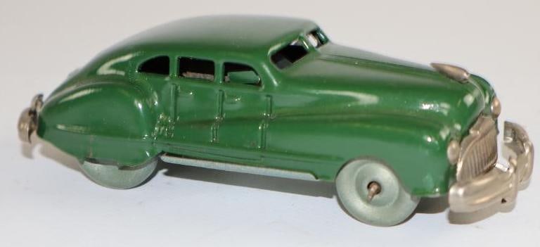 1950's -1960's Green Sedan Wind Up Friction Tin Toy Car From Occupied Japan (1 of 3)