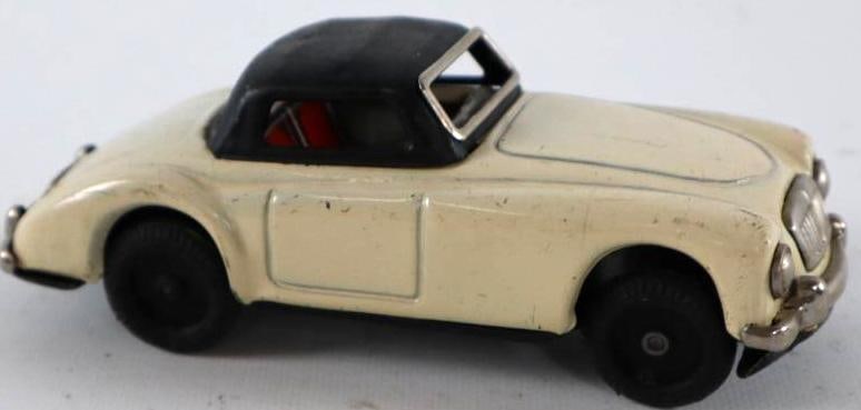 1950's -1960's MG Morris Garages Friction Tin Toy Car From Japan (1 of 3)