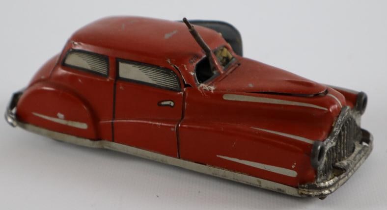1950's -1960's Joustra Miracle Car Model 2002 Wind Up Tin Toy Car From France: 5.50"