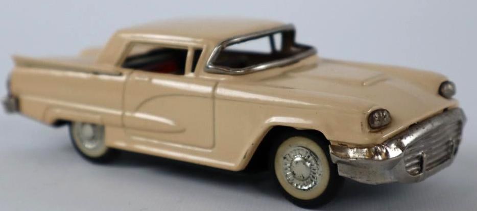 1950's -1960's Ford Thunderbird Friction Tin Toy Car From Japan (1 of 3)
