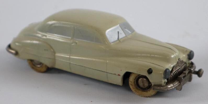 1950's -1960's Prameta Buick 405 Wind Up Cast Iron Car From Germany British Zone (1 of 3)