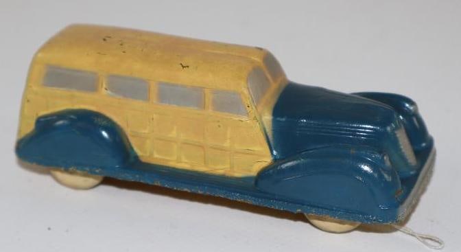 1940's The Sun Rubber Co Woody Toy Car (1 of 3)
