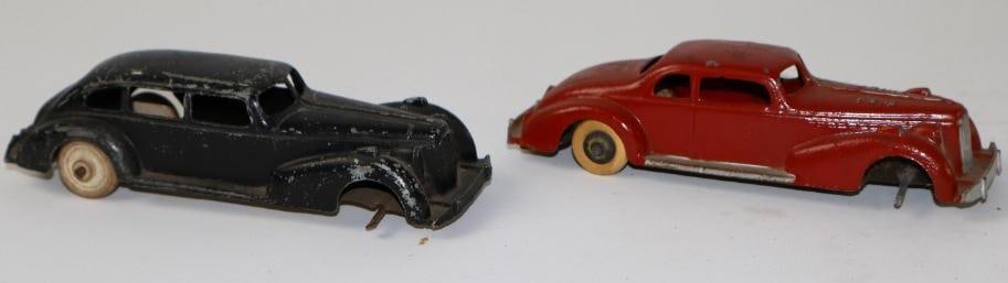 Group of 2 Hubley Cast Toys w/ Rubber Wheels (1 of 3)