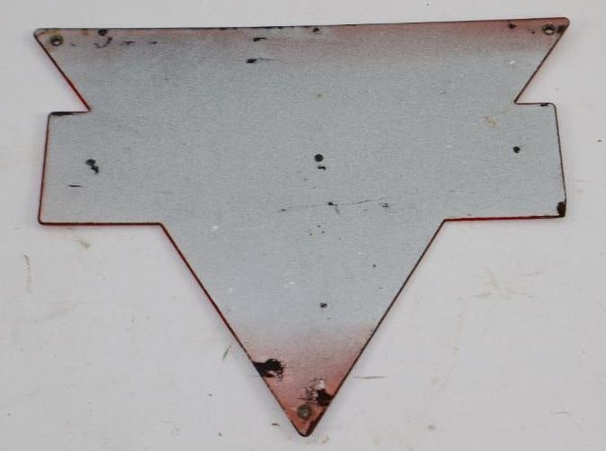 Conoco Royal Porcelain Pump Plate Sign (1 of 2)