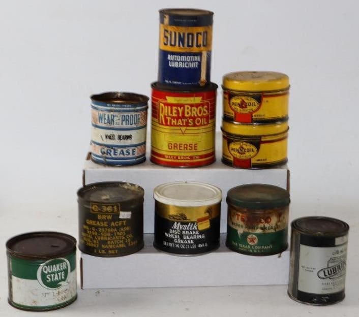 Group of 10 1lb and 2lb Grease Cans (1 of 2)