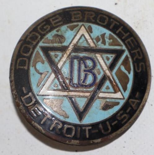 1917-1925 Dodge Brothers Radiator Emblem Badge (1 of 2)