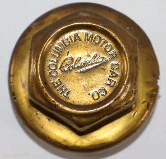 Brass Columbia Motor Car Co. Threaded Automobile Hub Cap: 4" diameter