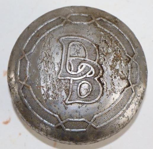 Dodge Brothers Threaded Automobile Hub Cap (1 of 2)