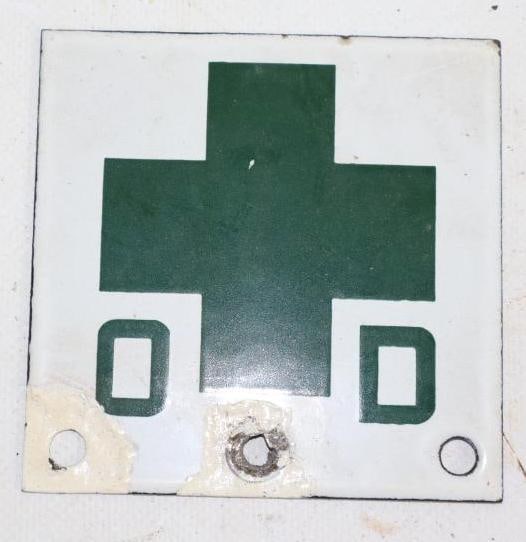 OD Optometry Porcelain License Plate Topper: 3.5" x 3.5", has touch ups
