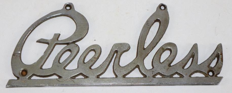 Peerless Automobile Radiator Emblem Script (1 of 2)