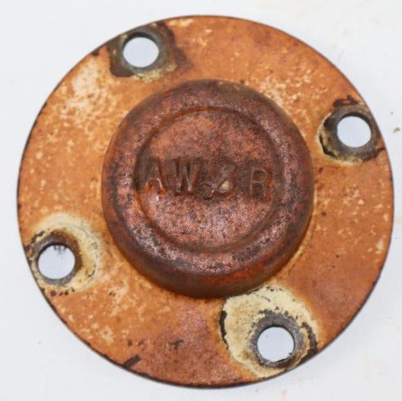 AW & B Trailer Automobile Hub Cap: 5.5" diameter