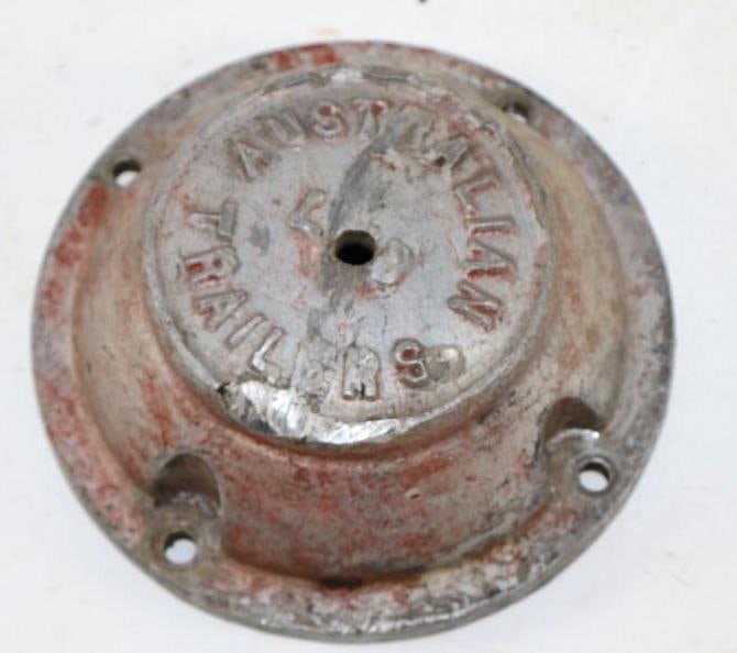Australian Trailers Automobile Hub Cap: 7" diameter
