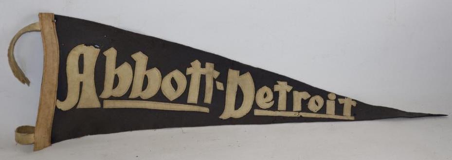 Abbott - Detroit Motor Car Co. Stitching Felt Pennant (1 of 2)