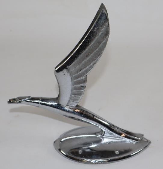 1933 Chevrolet Eagle Automobile Radiator Mascot Hood Ornament: 6.5" x 6.5" x 3"