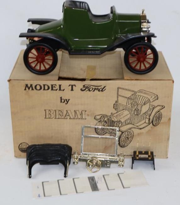 Ford Model T Jim Beam Decanted with Box: 16" x 10" x 9"