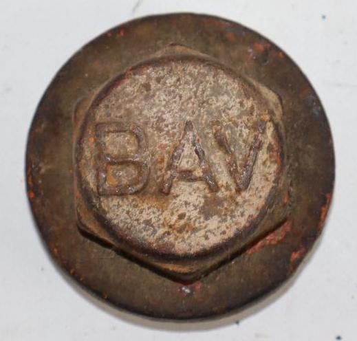 BAV Threaded Automobile Hub Cap: 3" diameter