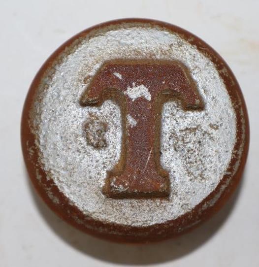 Tokheim Lubester Cart Axle Hub Cap: 2.75" diameter