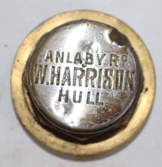 Brass Anlaby Rd. W. Harrison Hull Threaded Automobile Hub Cap: 2.75" diameter