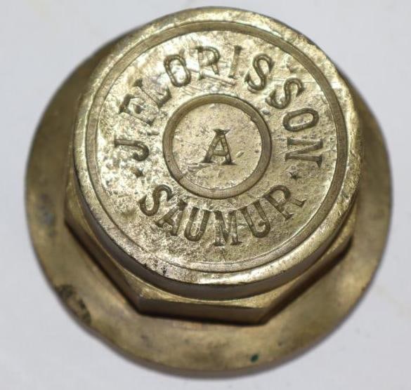 Brass J. Florisson Saumur Threaded Automobile Hub Cap (1 of 2)