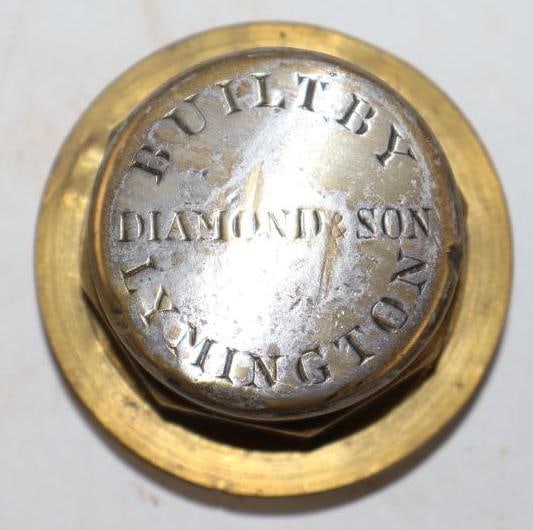 Brass Diamond & Son Lymington Threaded Automobile Hub Cap (1 of 2)