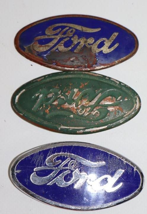 Group of 3 1928-1931 Ford Radiator Emblem Badge (1 of 2)