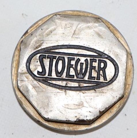Stoewer Threaded Automobile Hub Cap (1 of 2)