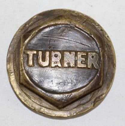 Brass Turner Threaded Automobile Hub Cap (1 of 2)