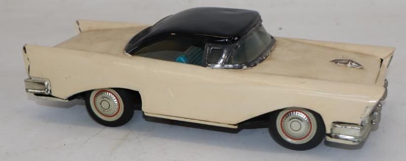1950's Tin Litho Friction Car (1 of 2)