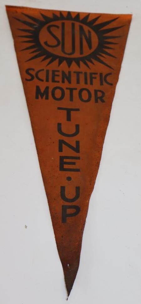 Sun Scientific Motor Tune Up Advertising Pennant (1 of 2)