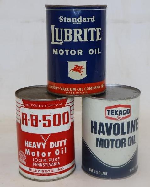 Group of 3 Texaco Lubrite and R.B. 100 One Qt Metal Oil Cans (1 of 2)