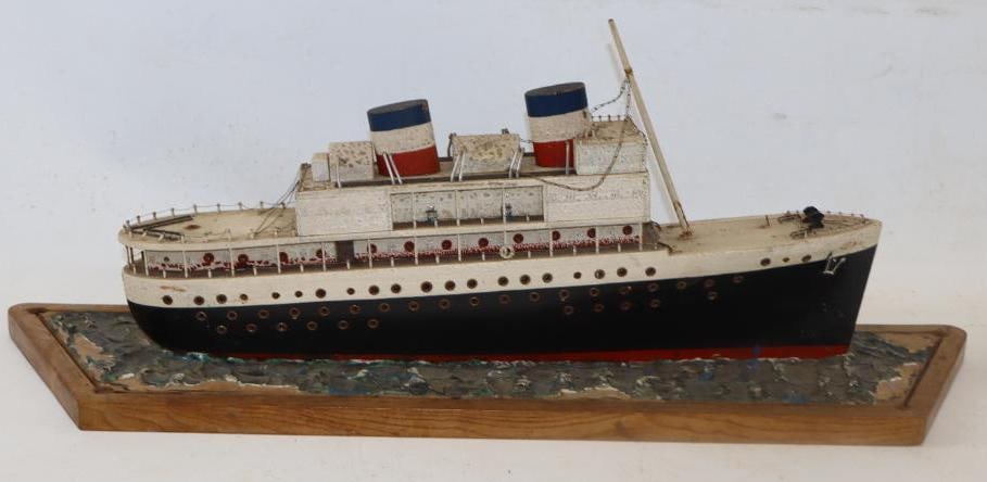 Early Wooden Model Cruise Ship: 28" x 6.50" x 8" missing pieces