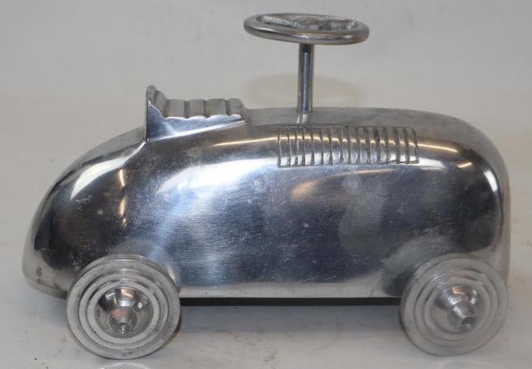 Ride On Pedal Car Toy: 9.50" x 7"x 6"