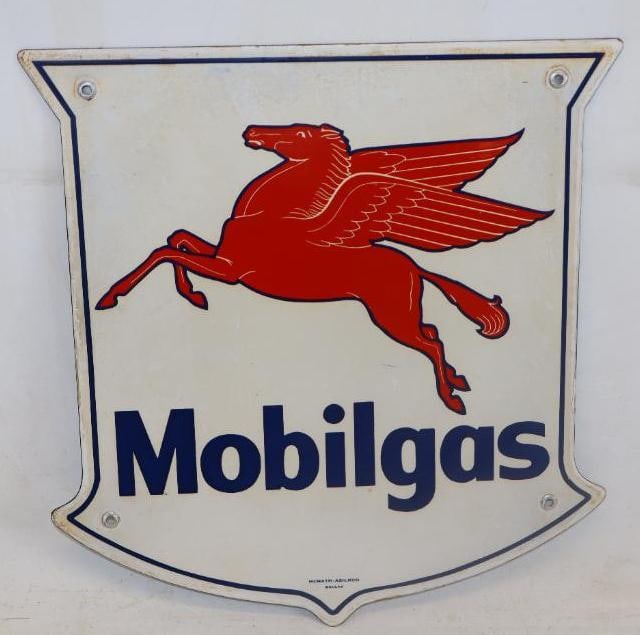 Mobilgas  Advertising Porcelain Gasoline Pump Plate (1 of 5)