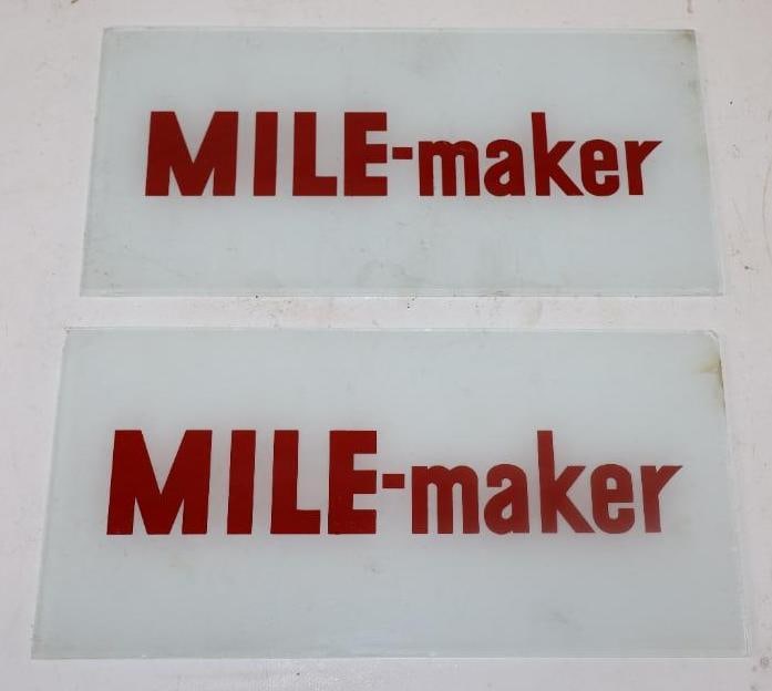1 Pr. of Marathon Mile-Maker Gas Pump Advertising Glass (1 of 2)