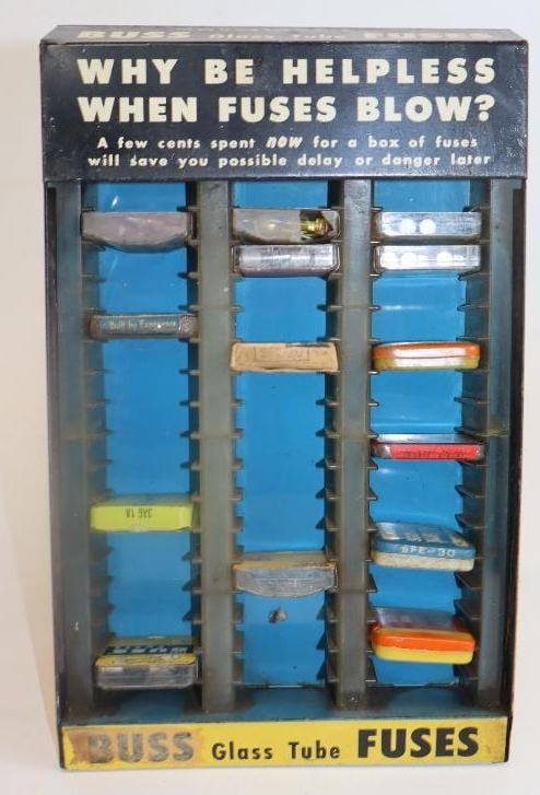 Buss Fuses Advertising Countertop Display (1 of 2)