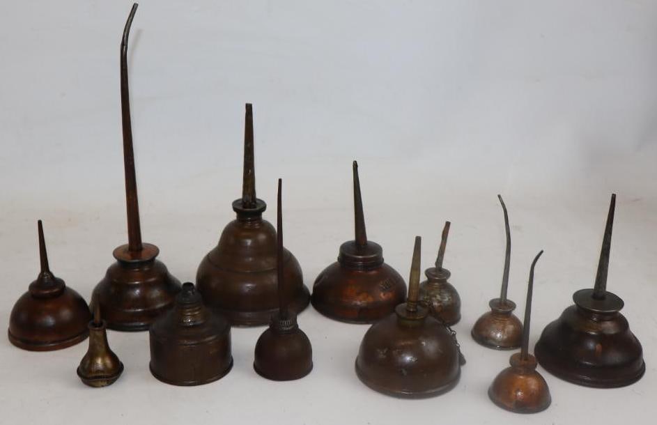 Group of 12 Household Round Handy Oiler Cans (1 of 4)