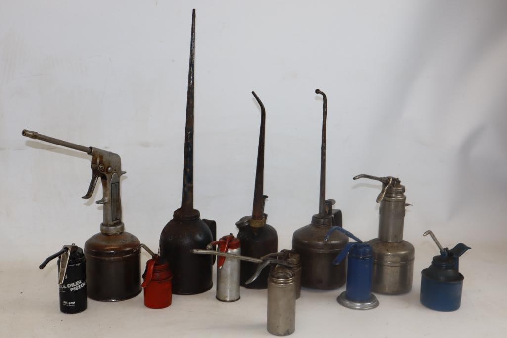 Group of 12 Household Hand Pump Handy Oiler Cans (1 of 5)