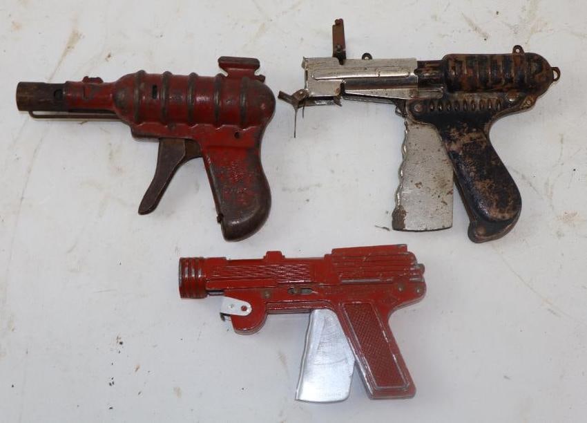 Group of 3 Toy Space Guns (1 of 2)