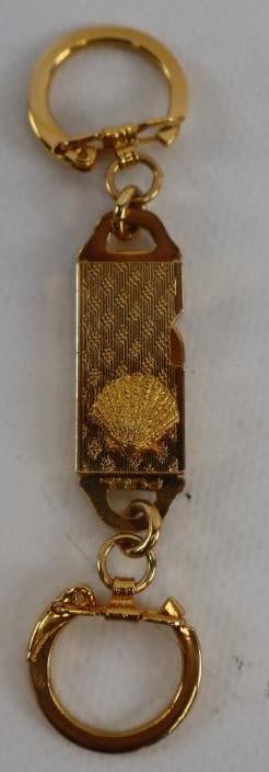 Shell Advertising Gold Key Chain (1 of 2)
