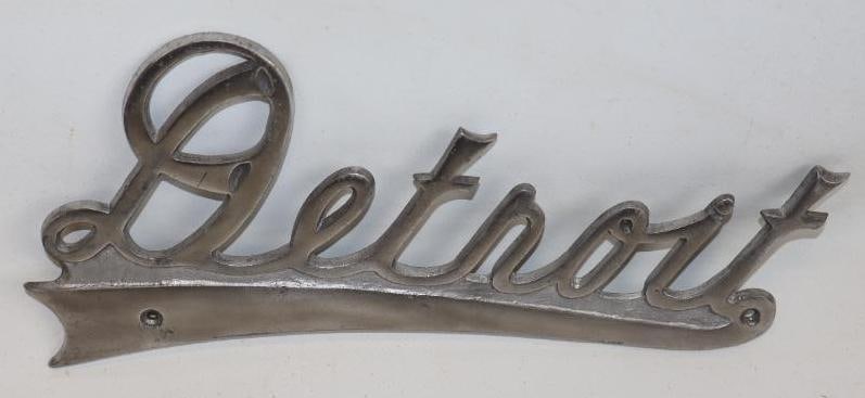Detroit Aluminum Recast Advertising License Plate Topper: 10.5" x 4.25"