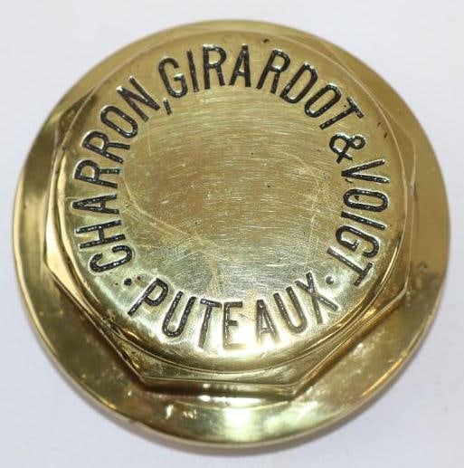 Charron , Girardot & Voigt Puteaux Carriage  Brass Automobile Threaded Hubcap (1 of 2)