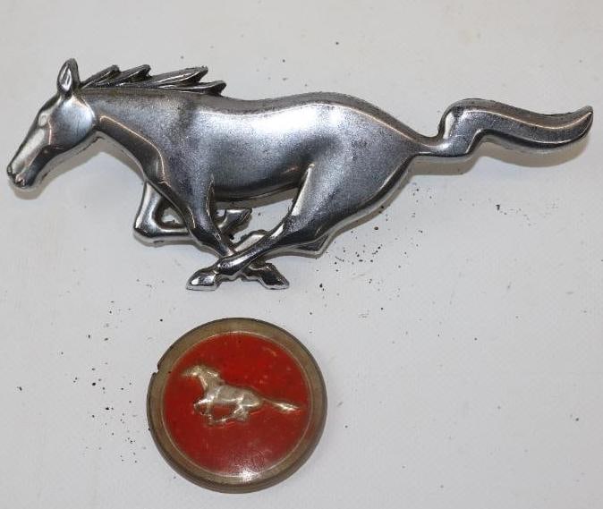 Group of 2 Ford Mustang 1960's Emblem Badges (1 of 2)