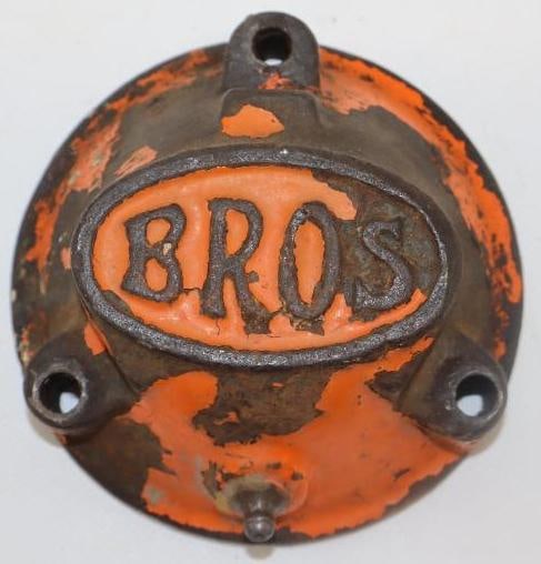 Bros Cast Iron Automobile Hubcap (1 of 2)
