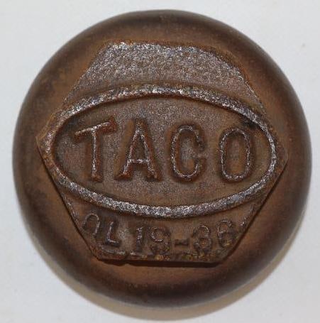 O'Taco Trailer Cast Iron Threaded Automobile Hubcap (1 of 2)