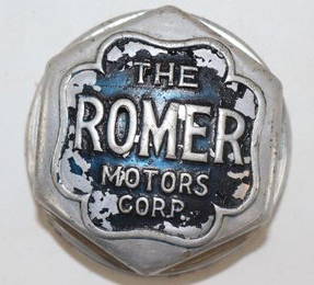The Romer Motors Corp. Threaded Aluminum Automobile Hubcap