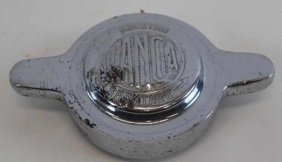 Lancia Threaded Knock-Off Automobile Hubcap (1 of 2)